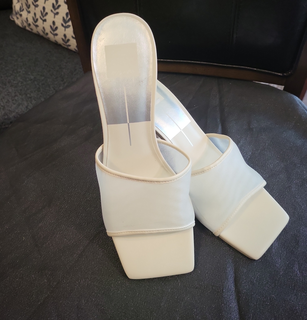 Dolce Vita Ivory Open-Toe Slide Mules